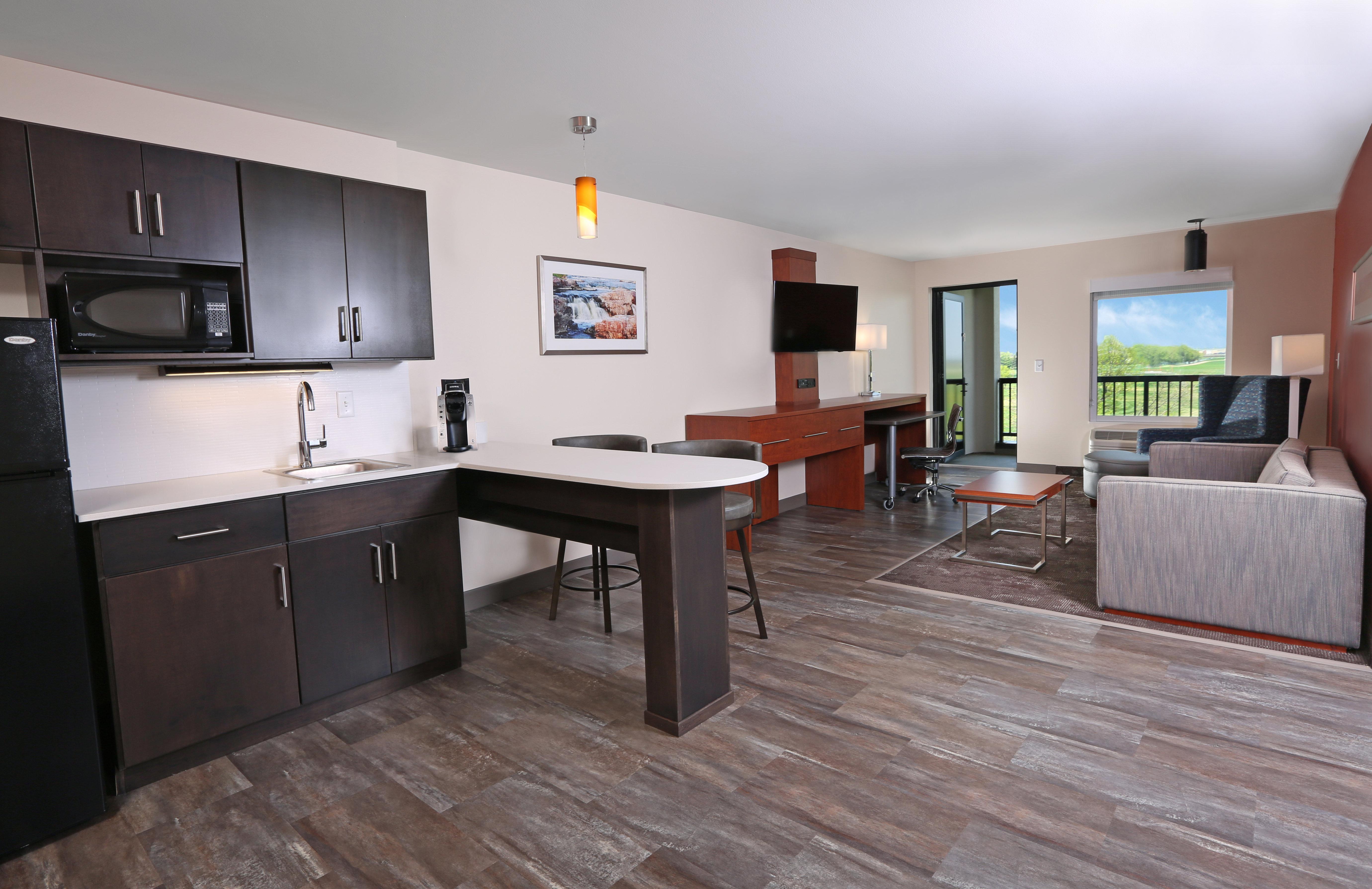 Holiday Inn & Suites Sioux Falls - Airport By Ihg Exterior foto